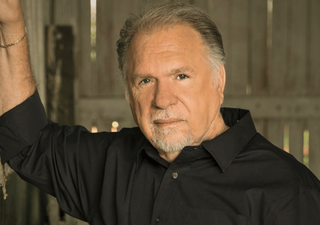 Gene Watson – Love In The Hot Afternoon