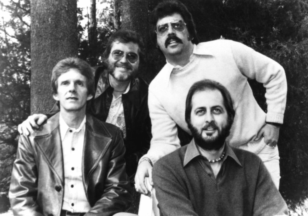 The Statler Brothers – The Old Rugged Cross