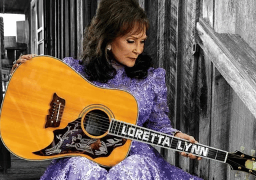 Loretta Lynn – Fist City