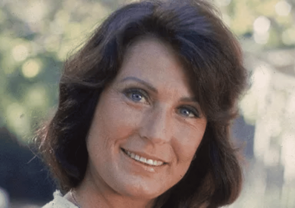 Loretta Lynn-World Of Forgotten People