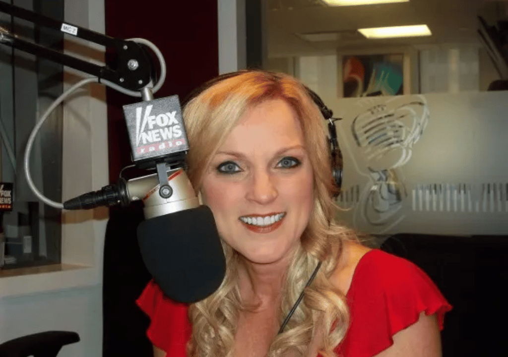 Rhonda Vincent – The Old Rugged Cross