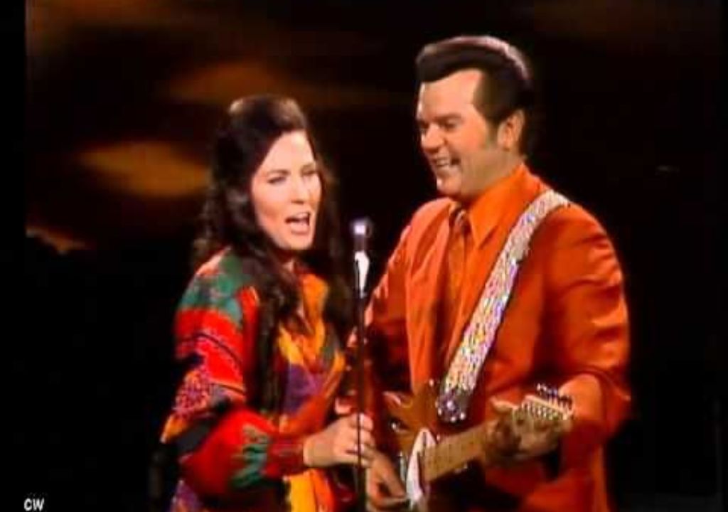 Loretta Lynn & Conway Twitty – Hello Darlin’ [Live]