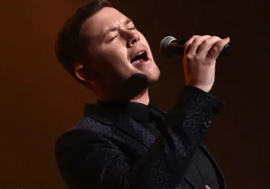 Scotty McCreery – In Between