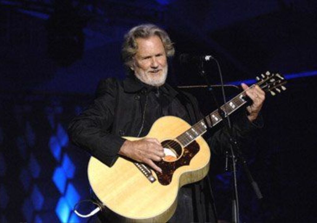 Kris Kristofferson – Love Don’t Live Here Anymore