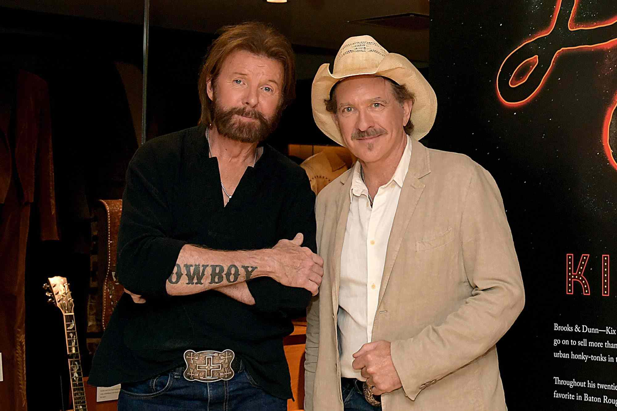 Shocking News: At 71, Ronnie Dunn Finally Opens Up About "Brooks and Dunn"... Try Not to Gasp - EntertainmentNews - Tung